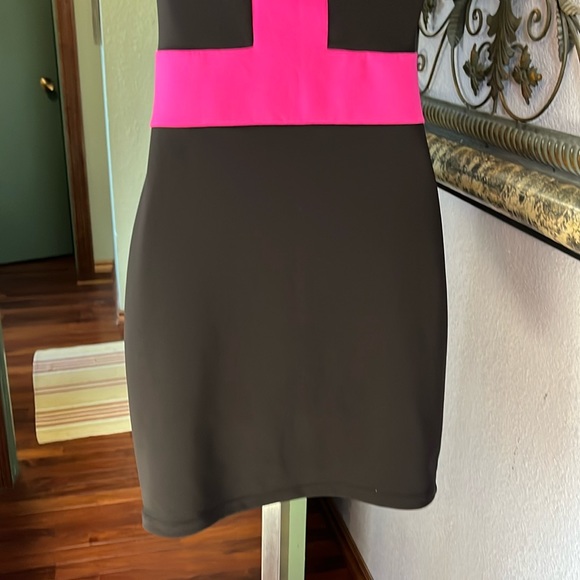 Cute/Fun Candies Black /pink Sleeveless stretch bodycon Knit Dress Sz S - Picture 6 of 8